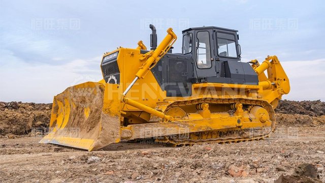 Wetland Bulldozer: An Efficient Engineering Equipment Specially Built for Complex Wetland Environments
